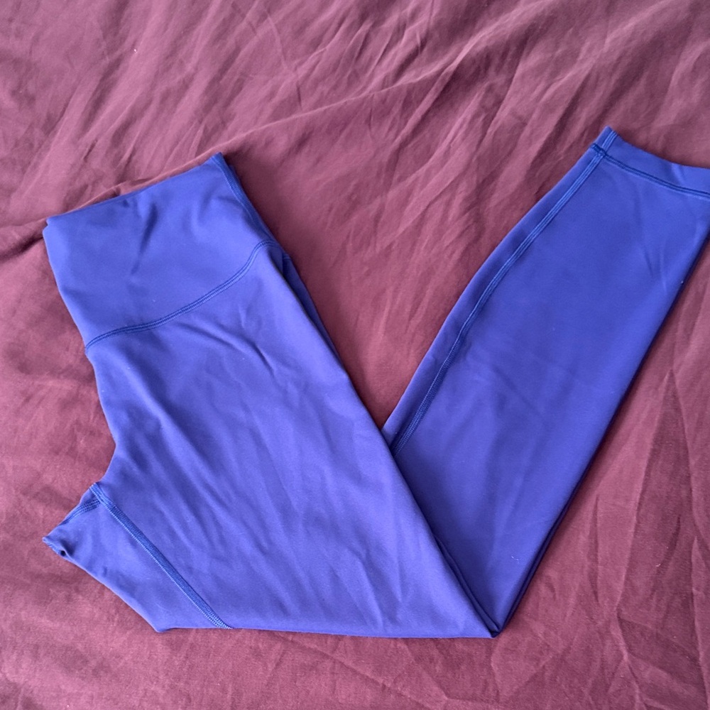 Vibrant Blue Lululemon Wunder Train Leggings